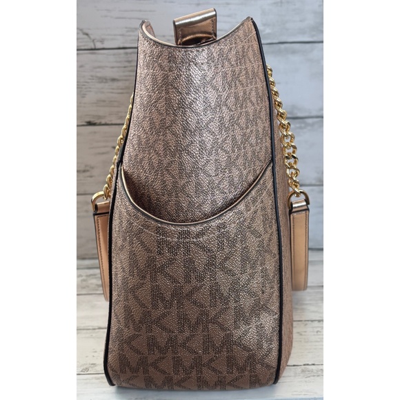 Michael Kors Women’s Jet Set Travel Large Chain Shoulder Tote - Picture 2 of 10